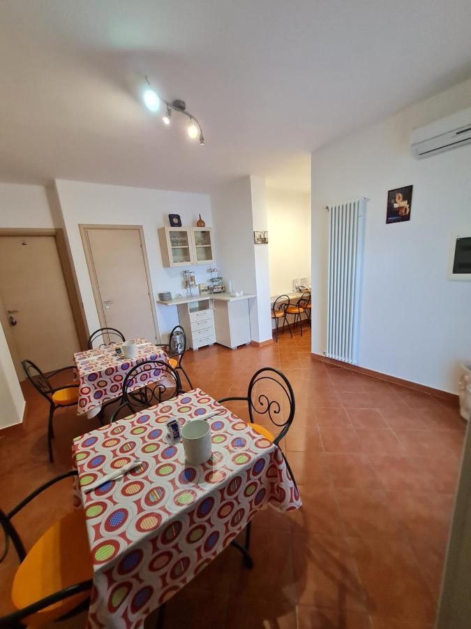 Il Nido Delle Rondini Panzió Grottole Kültér fotó