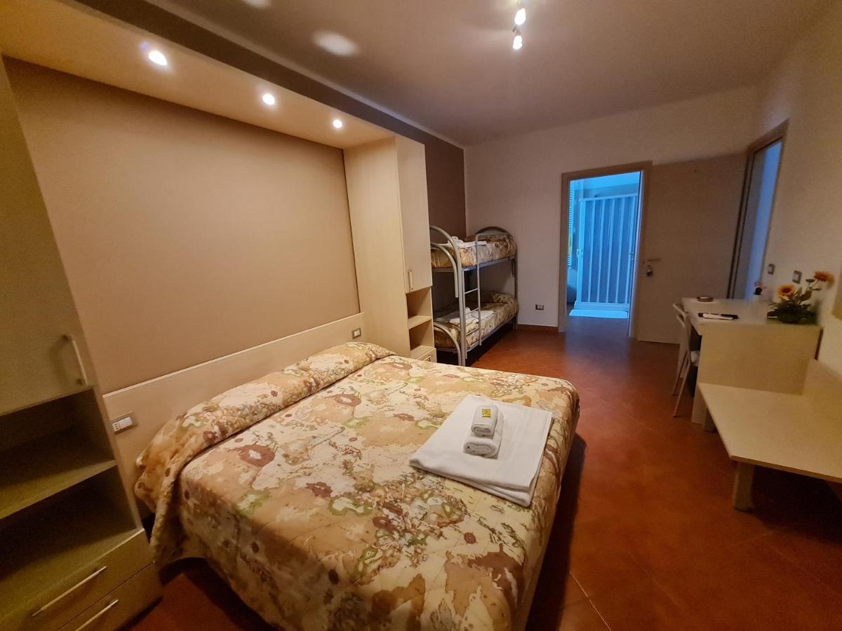 Il Nido Delle Rondini Panzió Grottole Kültér fotó